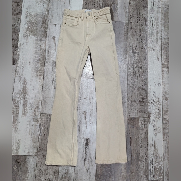 Zara Cream High Rise Boot Cut Flare Pants Women's Size‎ 6 - Picture 1 of 3
